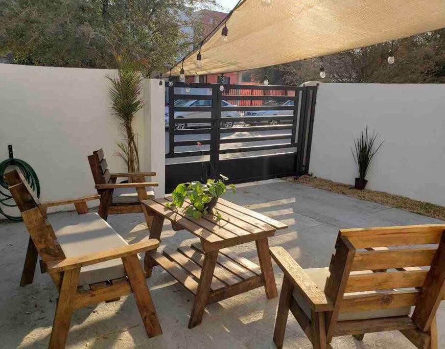 Comfortable And Private House 2 Bedrooms Wifi Parking Free Monterrey Buitenkant foto