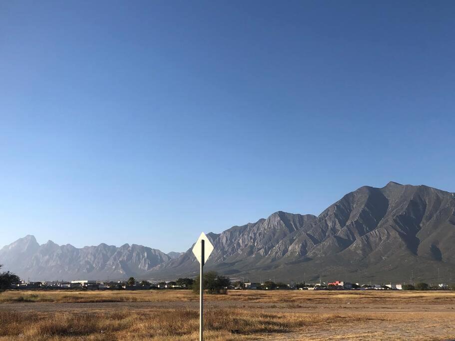 Comfortable And Private House 2 Bedrooms Wifi Parking Free Monterrey Buitenkant foto