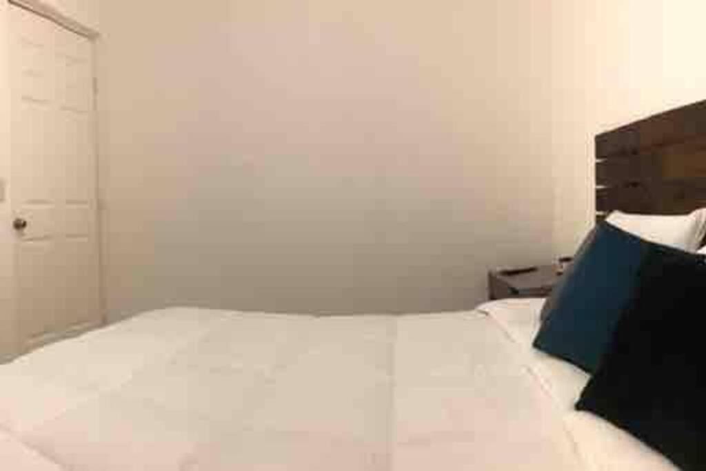 Comfortable And Private House 2 Bedrooms Wifi Parking Free Monterrey Buitenkant foto