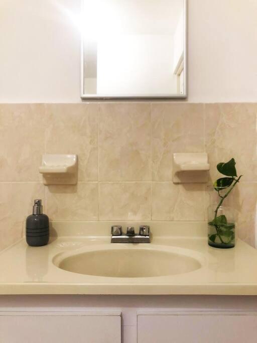 Comfortable And Private House 2 Bedrooms Wifi Parking Free Monterrey Buitenkant foto
