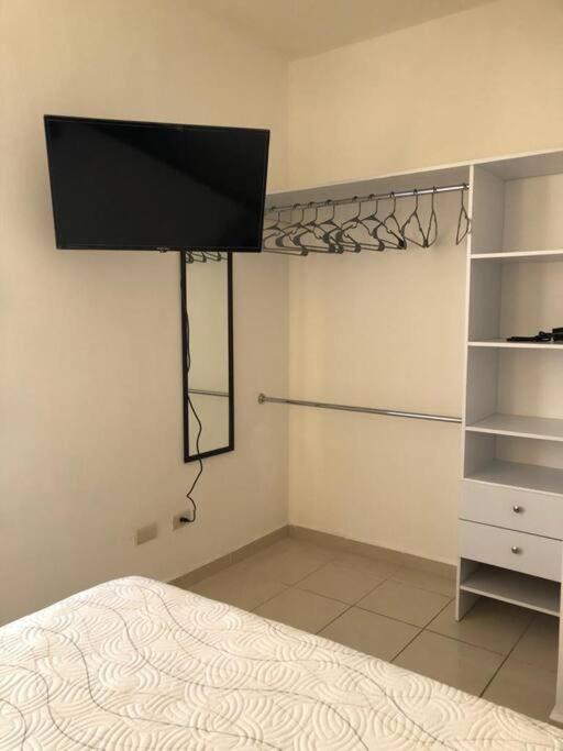 Comfortable And Private House 2 Bedrooms Wifi Parking Free Monterrey Buitenkant foto